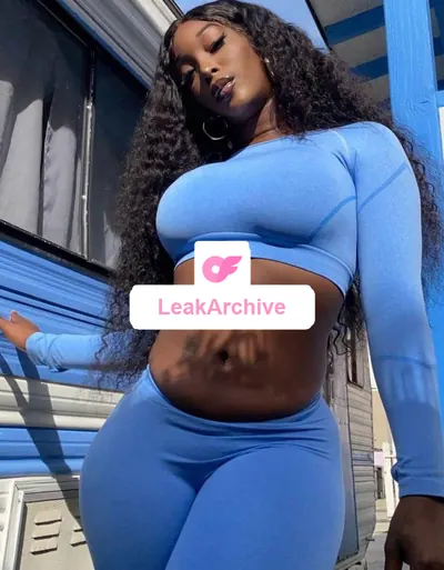 NoemiDoll
