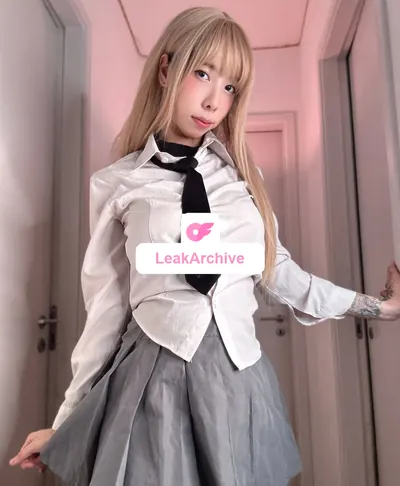 Yuna Waifu