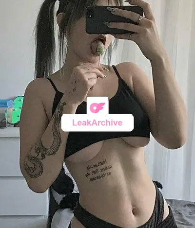 Emilylovexxx