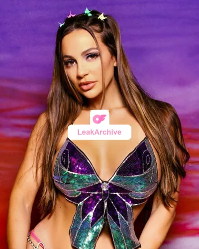 Abigail Mac