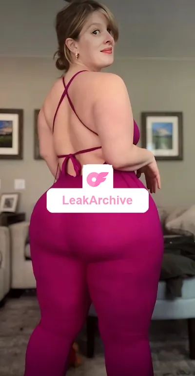 Curvy Krysta