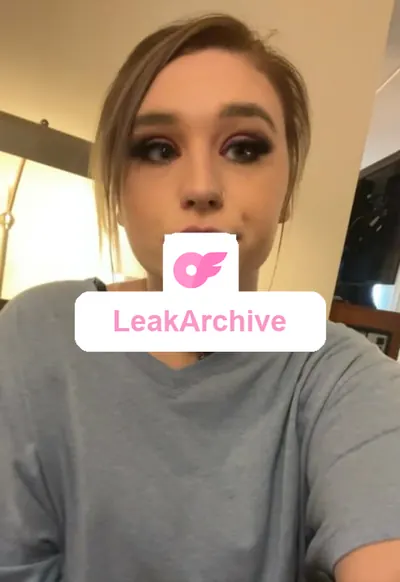Chloee Mae