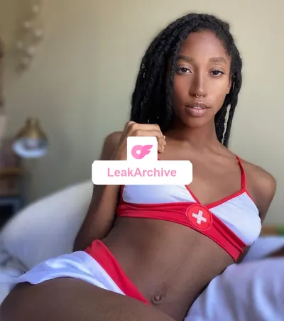 Kora Elle