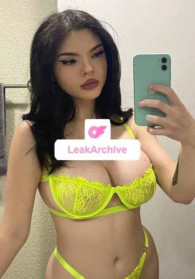 Alina Violet
