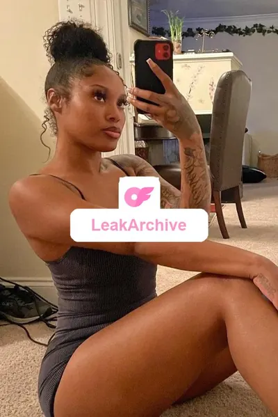 Lilbootyplug