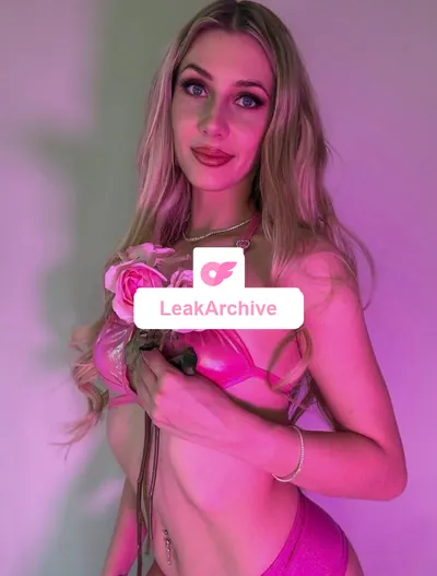 EmilyJade.Official