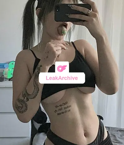 Emilylovexxx